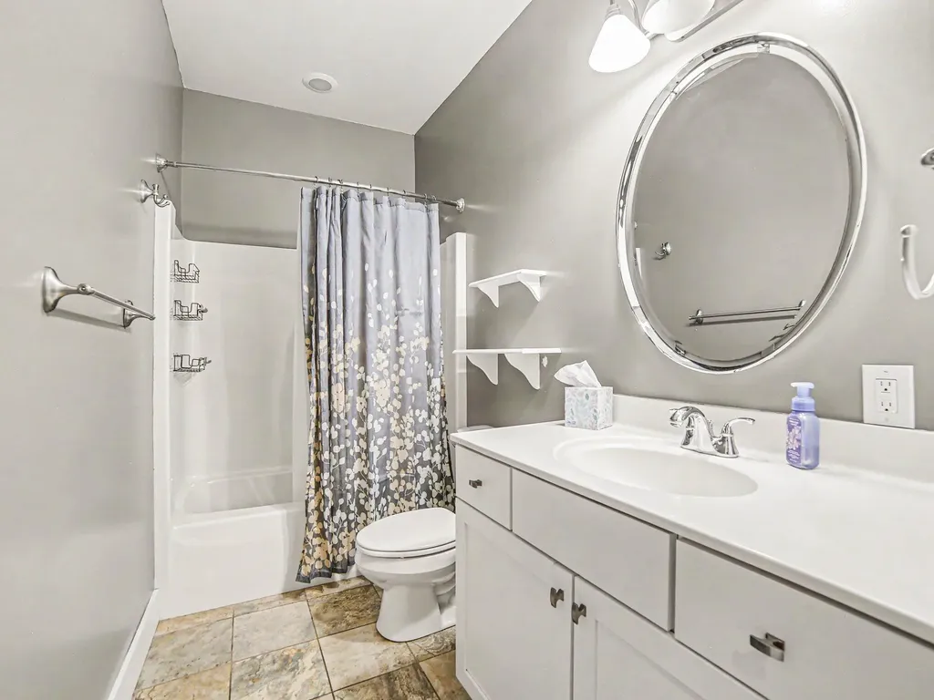 1655 Glenwood Road Hamlin Township MI 49431
