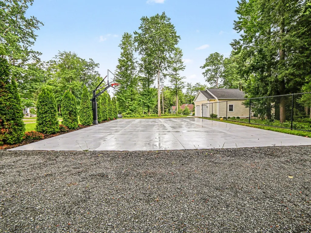 1655 Glenwood Road Hamlin Township MI 49431