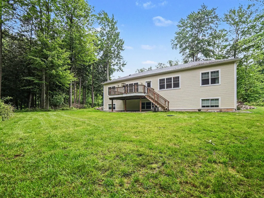 1655 Glenwood Road Hamlin Township MI 49431