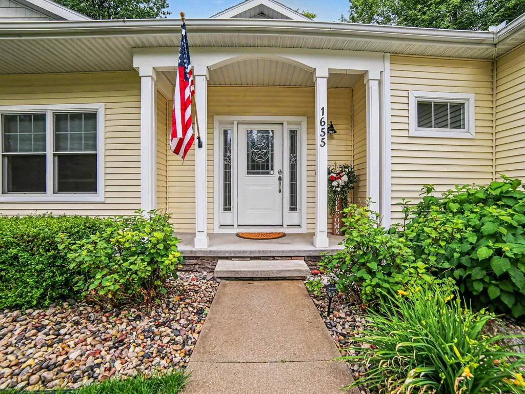 1655 Glenwood Road Hamlin Township MI 49431