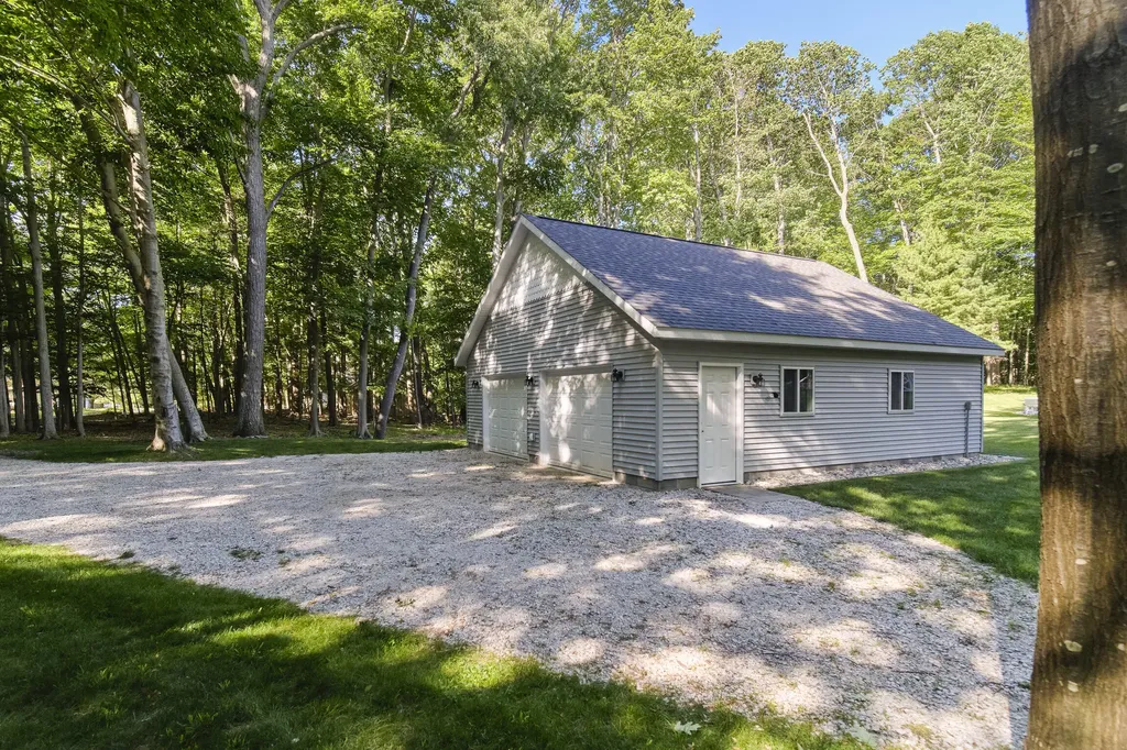 10826 Old Freesoil Road N Grant Township MI 49660