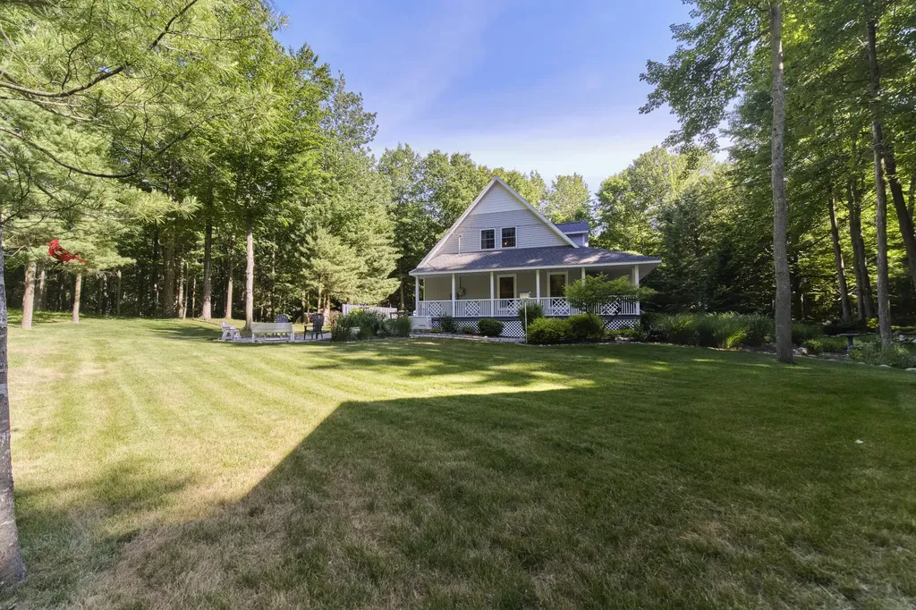 10826 Old Freesoil Road N Grant Township MI 49660