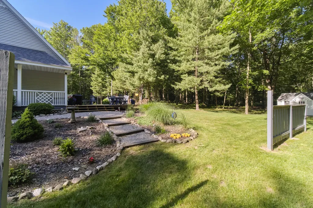 10826 Old Freesoil Road N Grant Township MI 49660