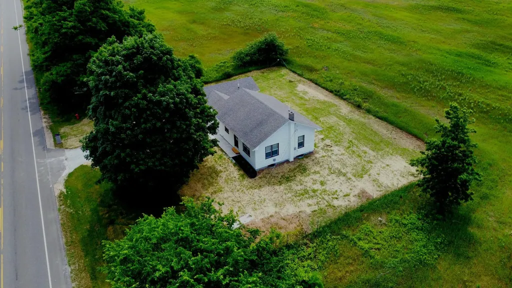 3917 W Shelby Road Shelby Township MI 49455