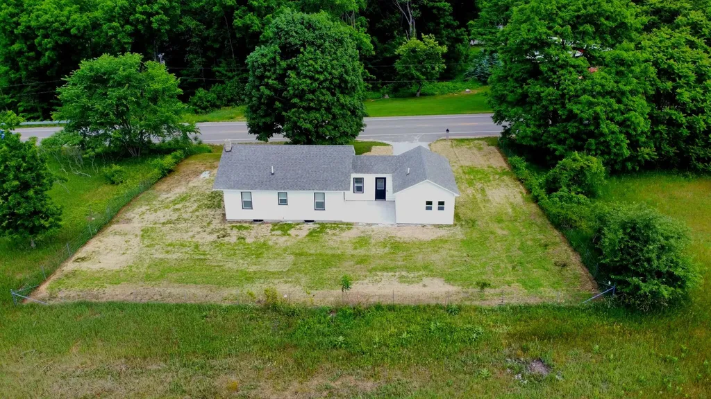3917 W Shelby Road Shelby Township MI 49455