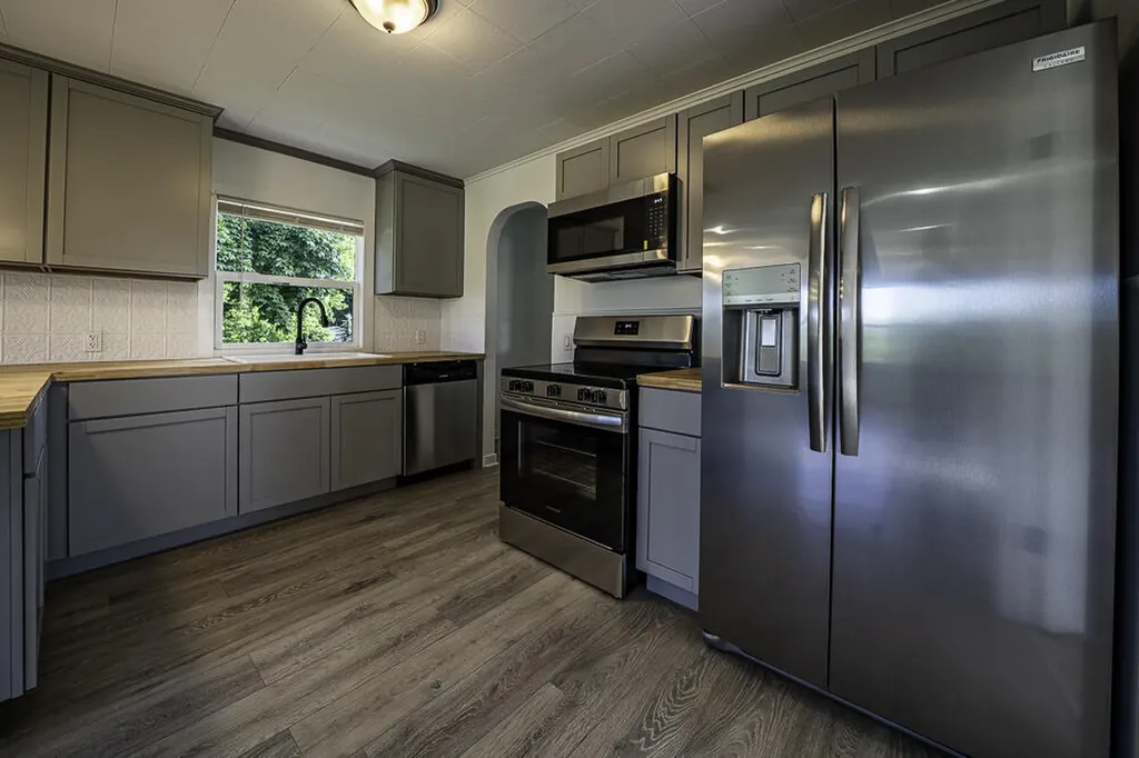 3917 W Shelby Road Shelby Township MI 49455