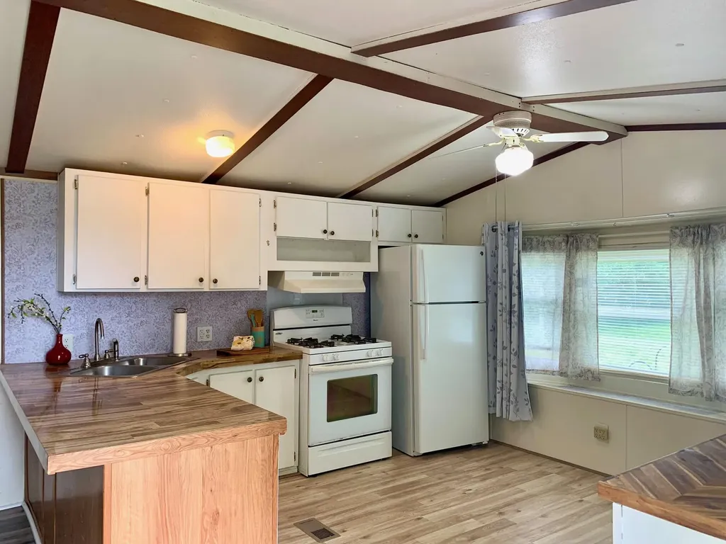 3677 S Pere Marquette Highway Summit Township MI 49431