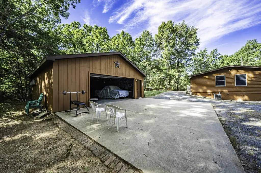 5026 W Harrison Road Golden Township MI 49420