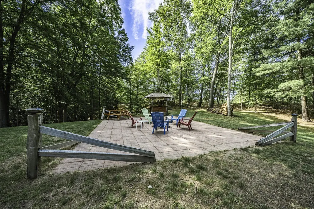 5026 W Harrison Road Golden Township MI 49420