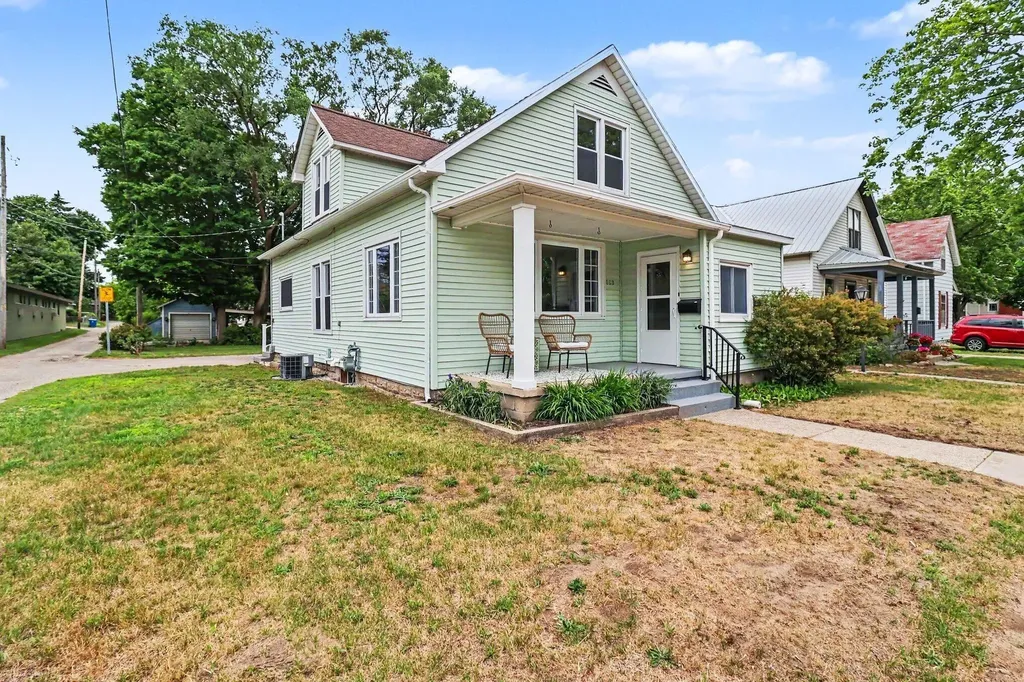 109 N Franklin Street Ludington City MI 49431