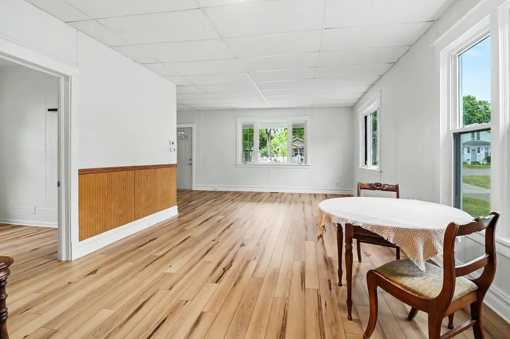 109 N Franklin Street Ludington City MI 49431