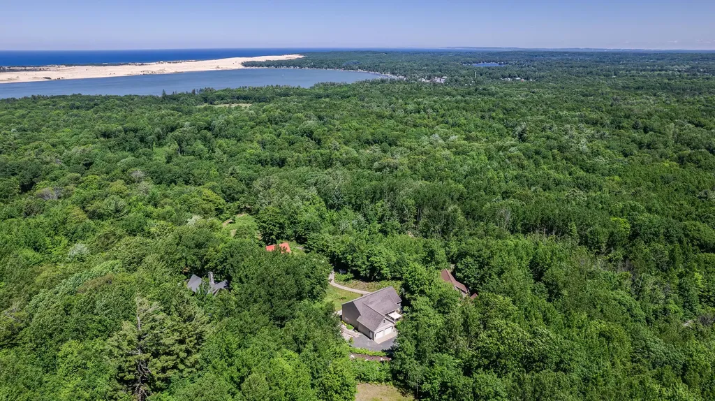 8562 W Woodridge Drive Golden Township MI 49436