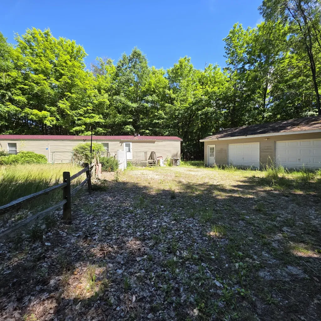 9049 N 80th Avenue Weare Township MI 49449