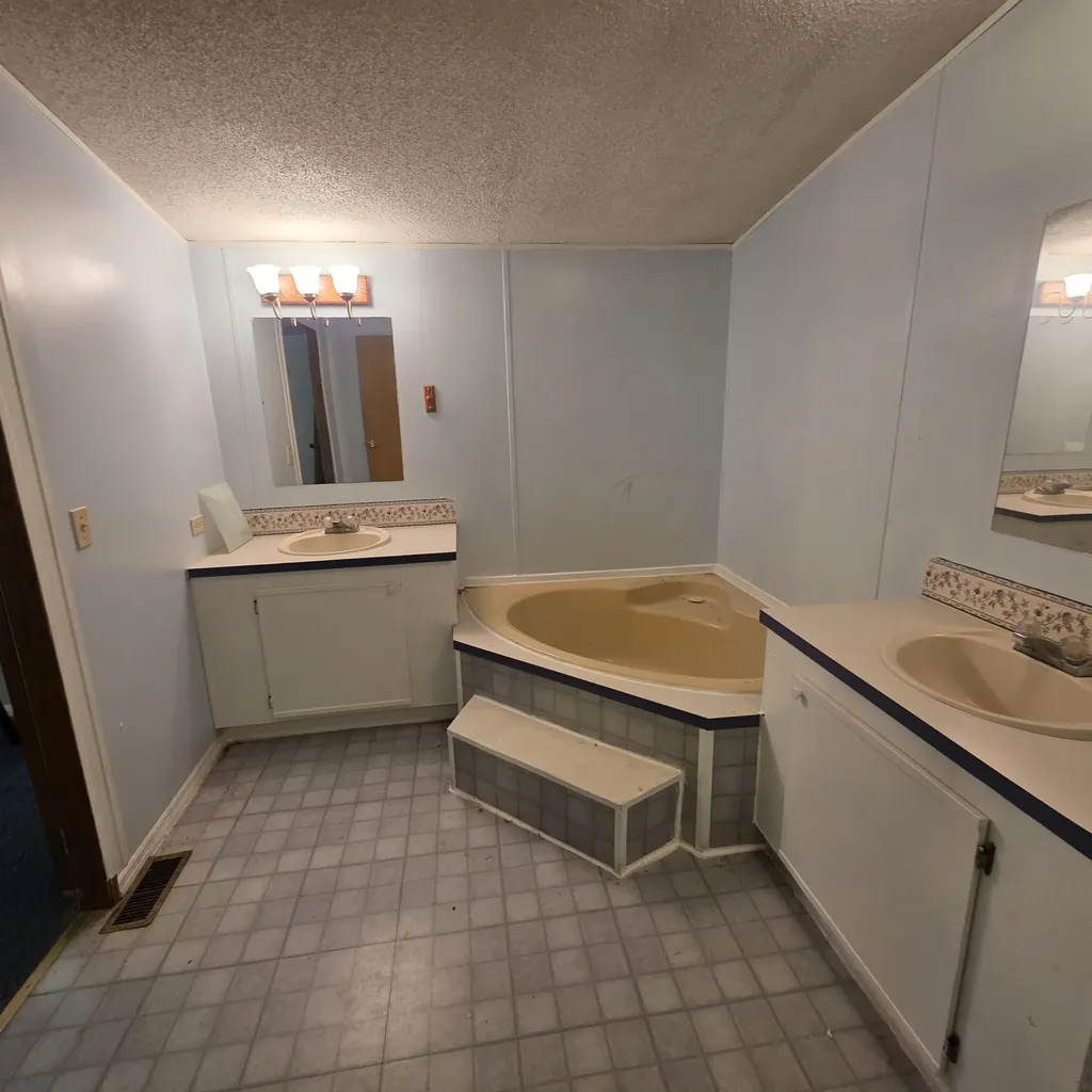 9049 N 80th Avenue Weare Township MI 49449