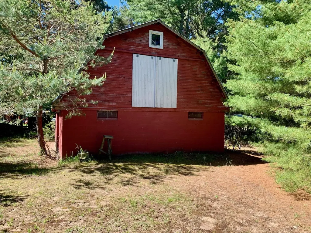 2648 N Lakeshore Drive Hamlin Township MI 49431