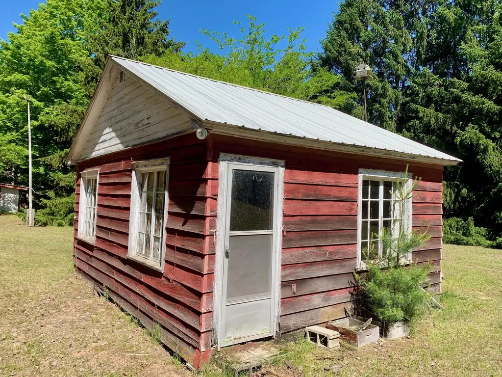 2648 N Lakeshore Drive Hamlin Township MI 49431