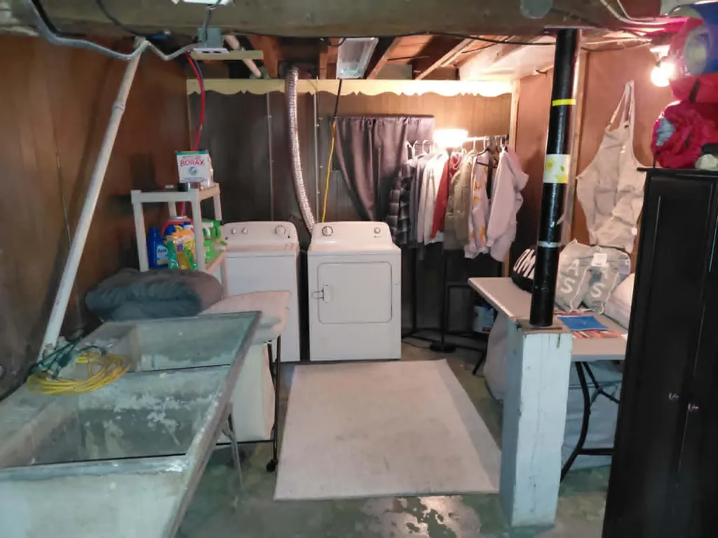 307 6th Street Manistee City MI 49660