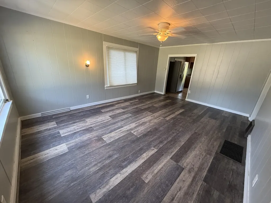 905 N Gaylord Avenue Ludington City MI 49431