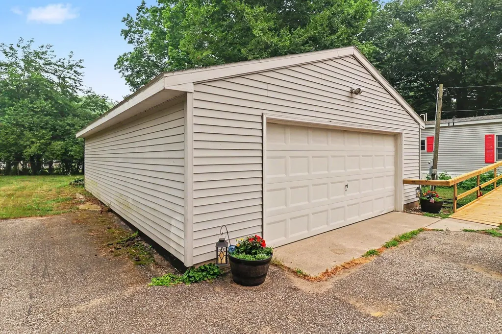 17039 3rd Street Arcadia Township MI 49613