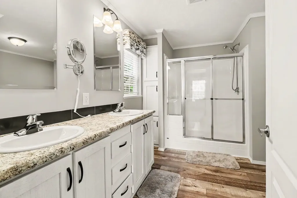 5957 E Ford Lake Dr. Drive Sheridan Township MI 49410
