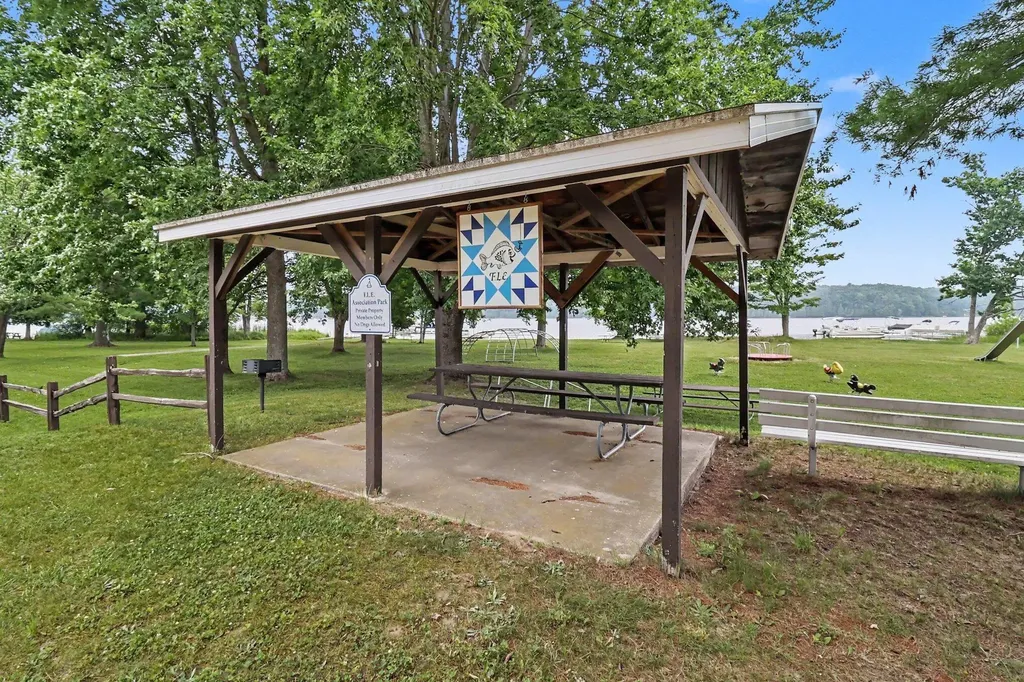 5957 E Ford Lake Dr. Drive Sheridan Township MI 49410