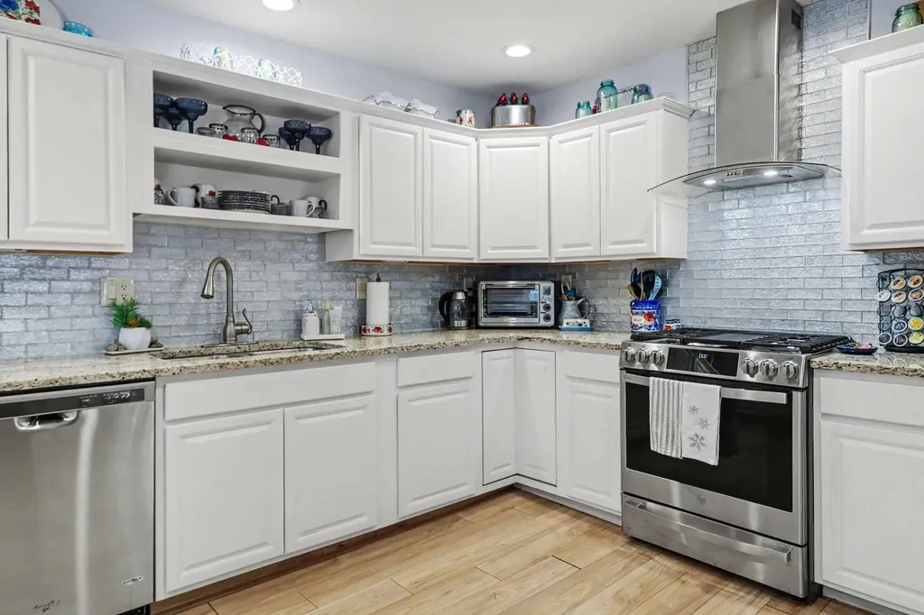 9629 N Kings Point Elk Township MI 49644