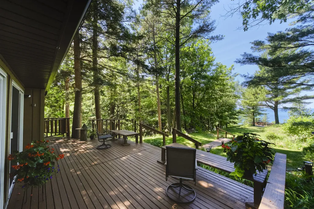 10777 Old Freesoil Road Grant Township MI 49660