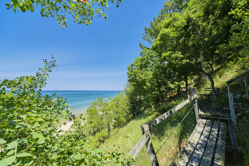 10777 Old Freesoil Road Grant Township MI 49660