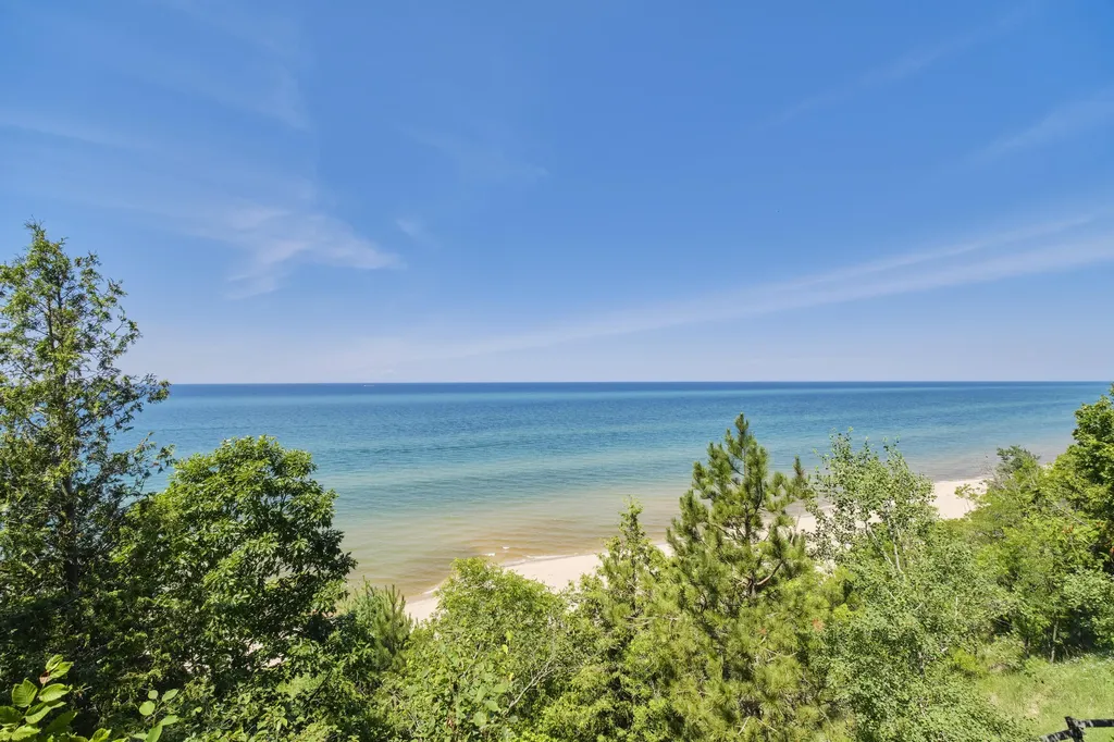 10777 Old Freesoil Road Grant Township MI 49660