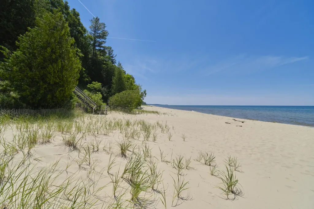 10777 Old Freesoil Road Grant Township MI 49660