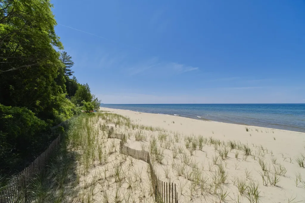 10777 Old Freesoil Road Grant Township MI 49660