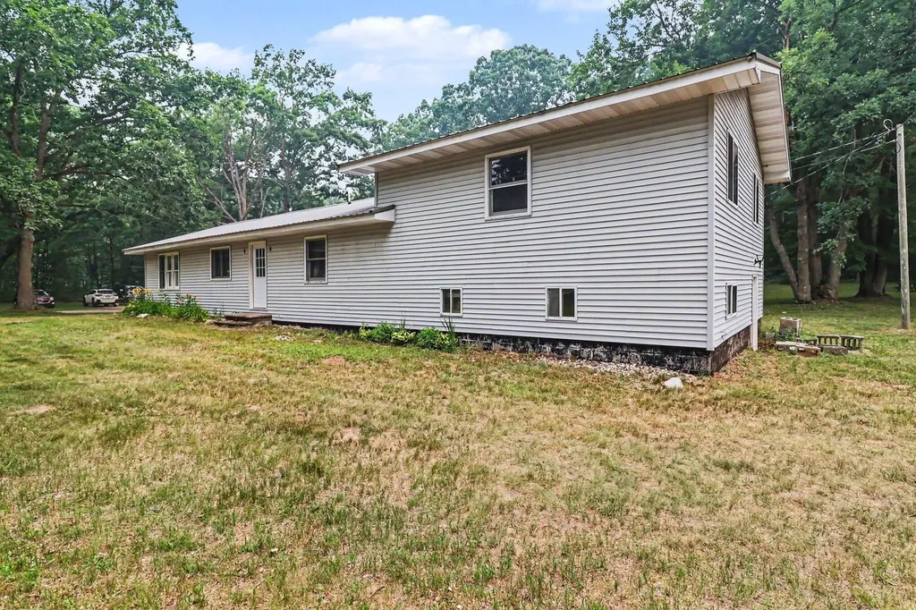 4994 E Madison Road Colfax Township MI 49459
