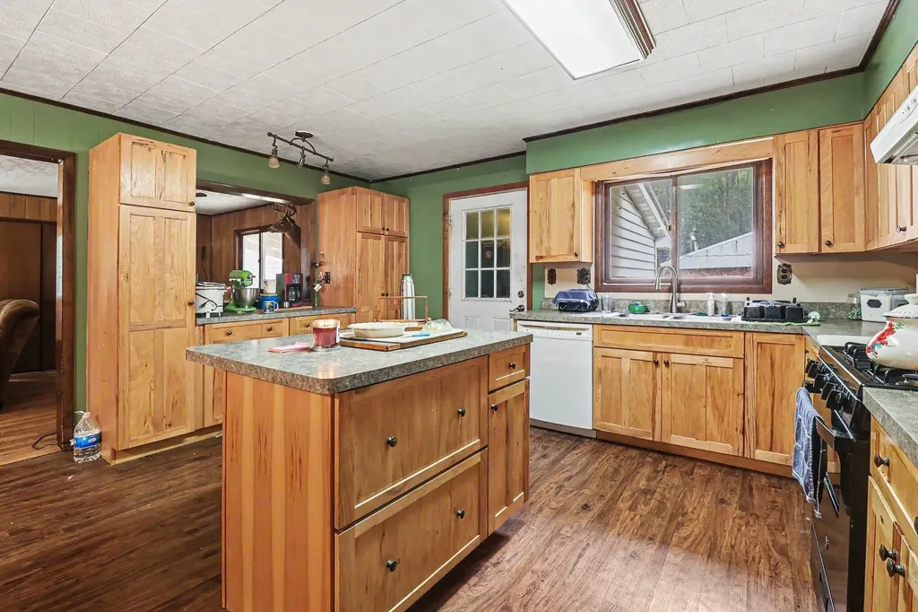 4994 E Madison Road Colfax Township MI 49459