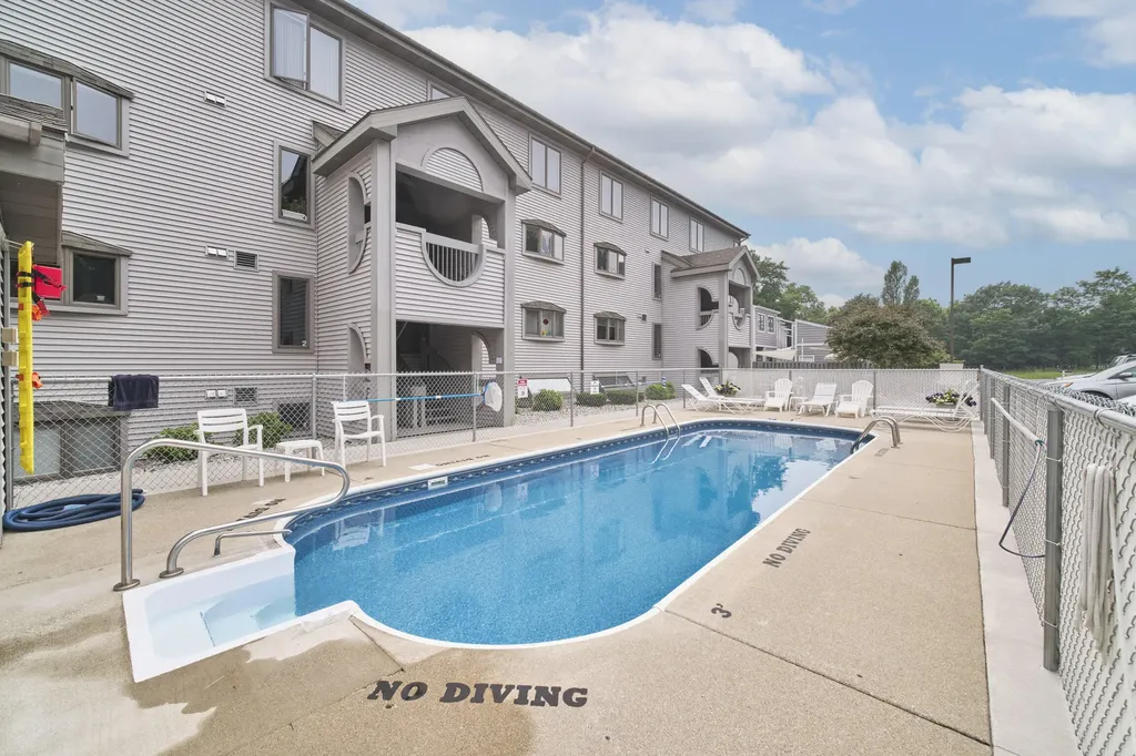 317 5th Avenue Manistee City MI 49660