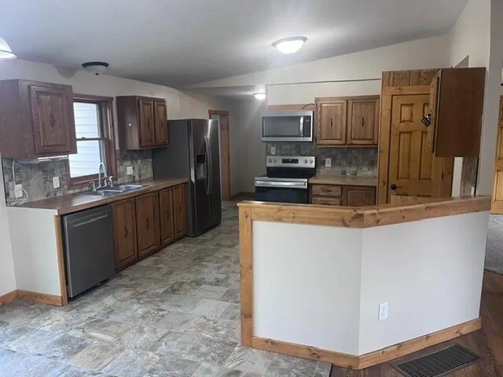 13542 Makinen Road Maple Grove Township MI 49645