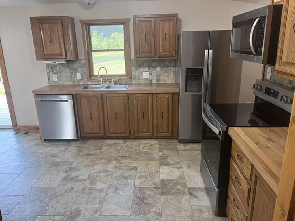 13542 Makinen Road Maple Grove Township MI 49645