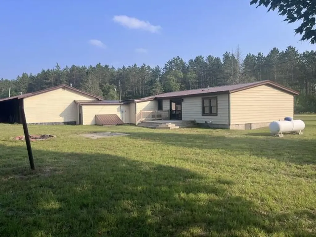 13542 Makinen Road Maple Grove Township MI 49645