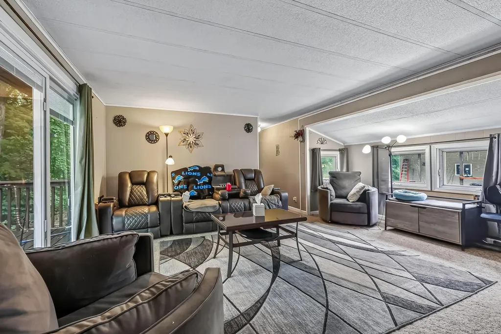 8045 W 16 Mile Troy Township MI 49309
