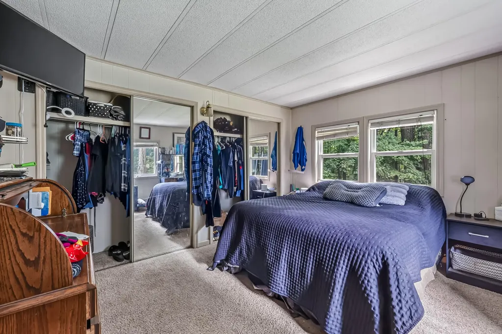 8045 W 16 Mile Troy Township MI 49309