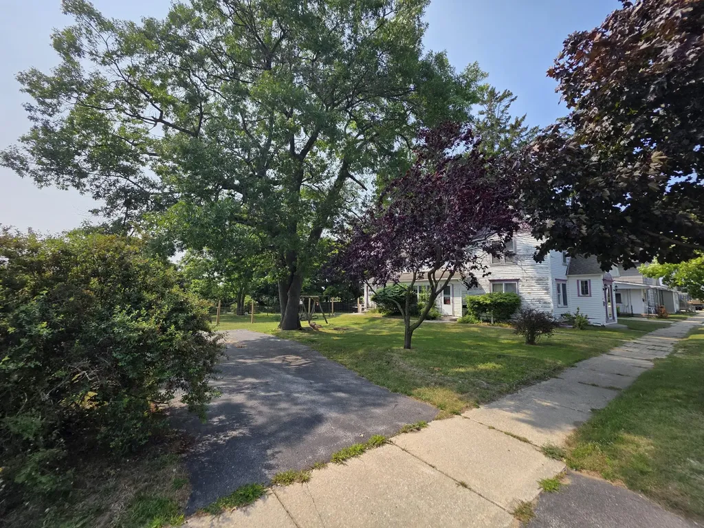 244 Washington Street Manistee City MI 49660