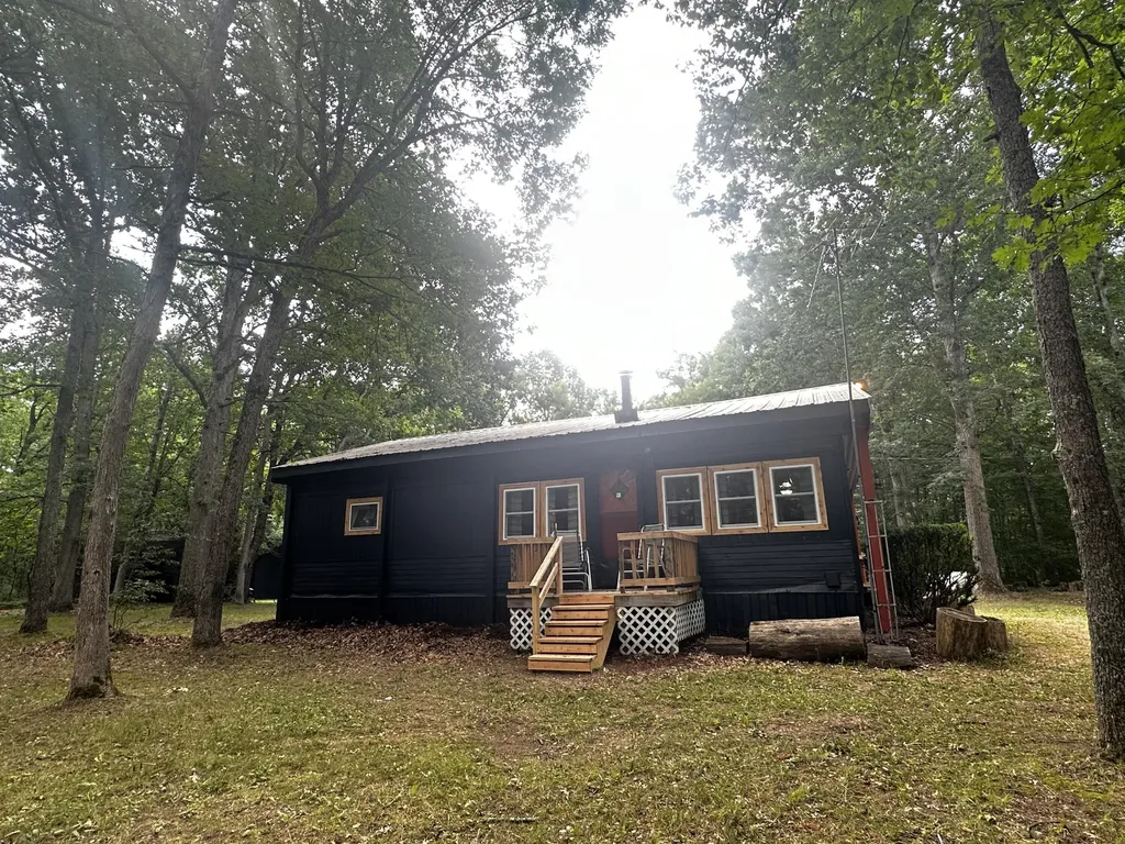 11384 N Irons Road Eden Township MI 49644