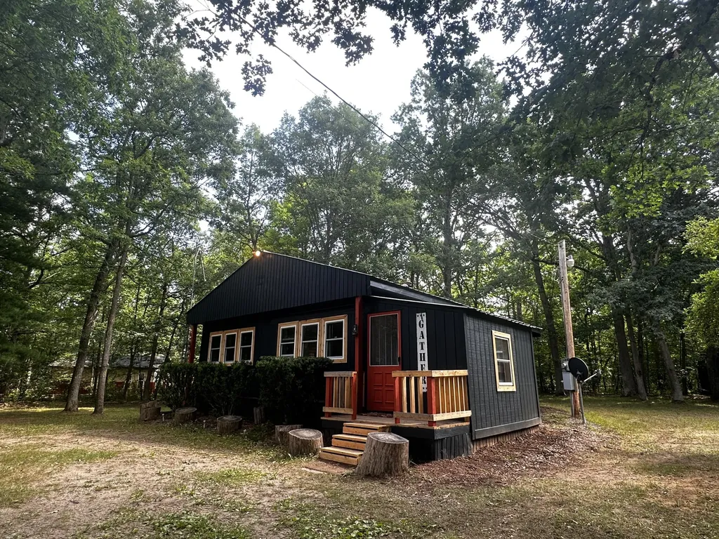 11384 N Irons Road Eden Township MI 49644