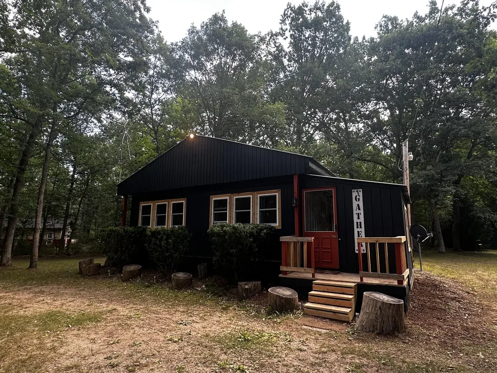 11384 N Irons Road Eden Township MI 49644