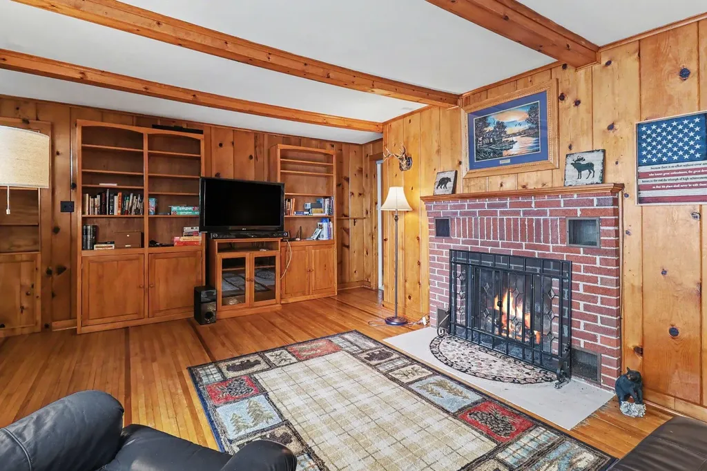 5935 Pleasant Hill Road Unknown City MI 49411