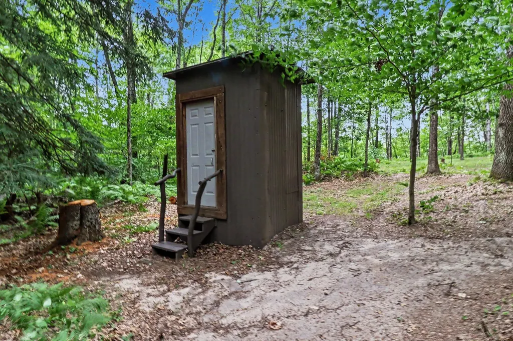 9196 N Ruth Drive Colfax Township MI 49402