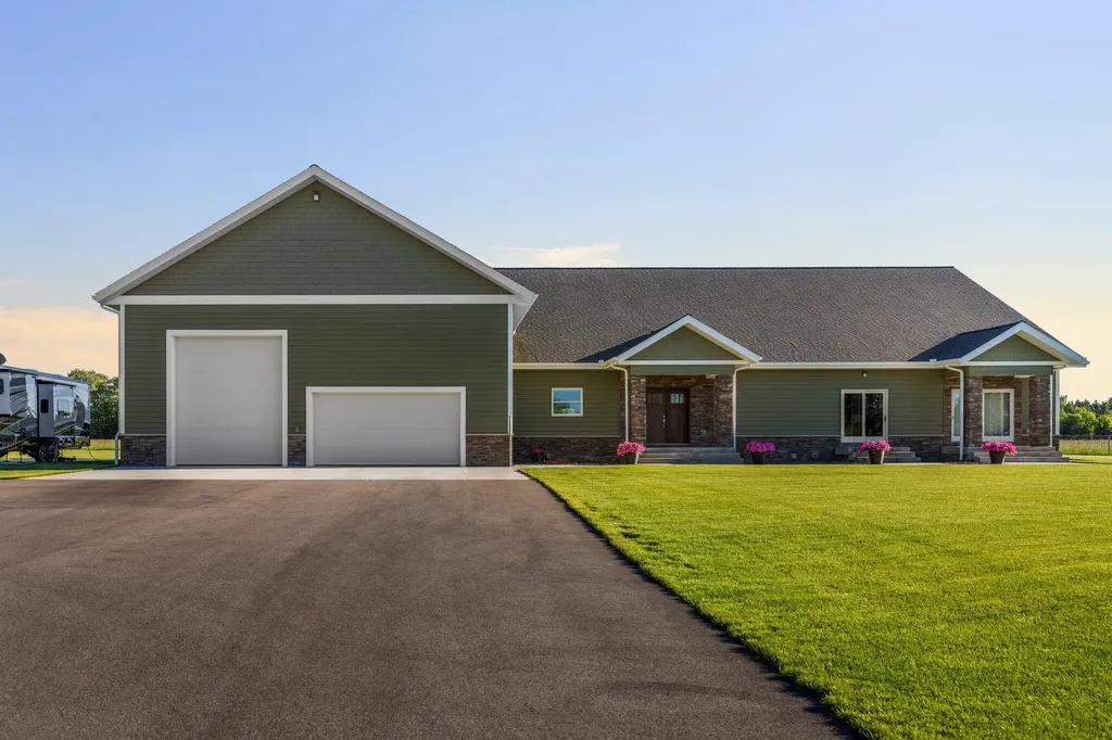 5859 Potter Road Onekama Township MI 49614
