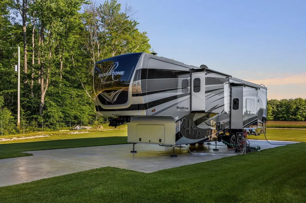 5859 Potter Road Onekama Township MI 49614