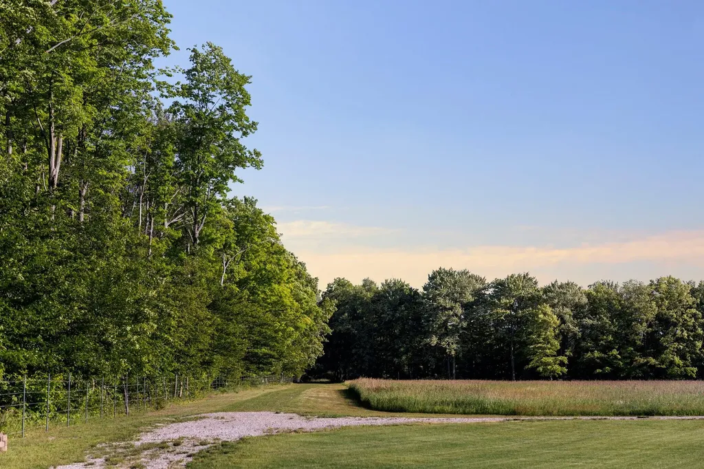 5859 Potter Road Onekama Township MI 49614
