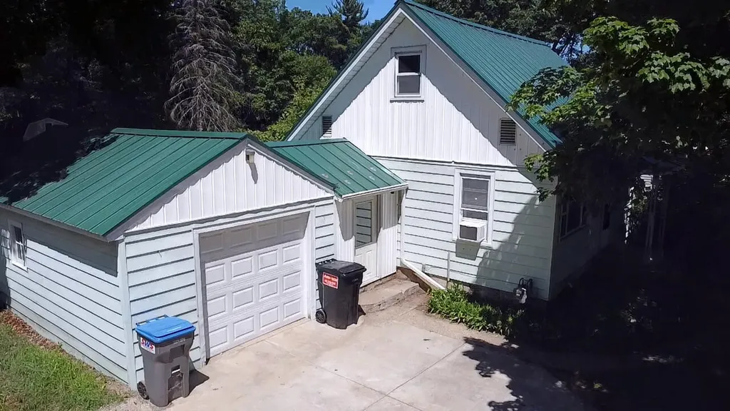 575 S Wolf Lake Road Egelston Township MI 49442
