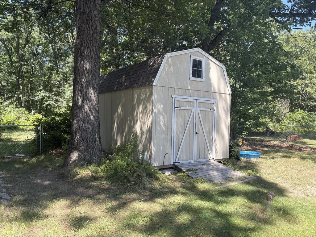 575 S Wolf Lake Road Egelston Township MI 49442